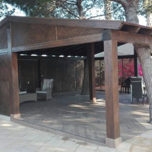 Pérgolas de Madera Laminada para Exteriores y Jardines - Imagen 5