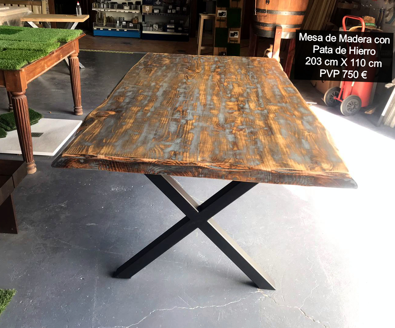 MESA DE MADERA RECUPERADA CON PATA DE HIERRO - RUSTICOS Y MADERA