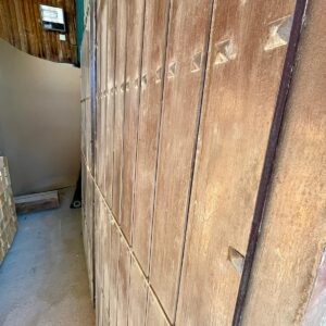 Puerta Portón de Madera Antiguo con dos Hojas - Imagen 2
