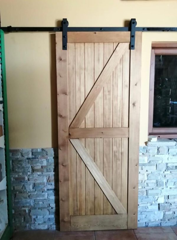puerta de madera tipo granero
